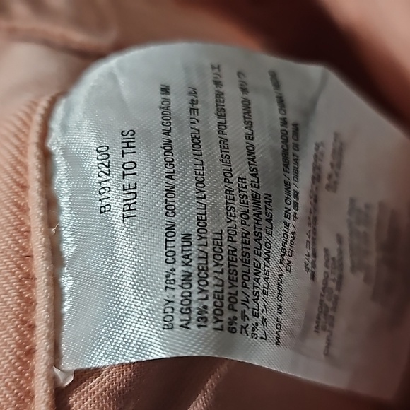 Volcom Straight Raw Hem High Rise Jeans Size 26 NWT - Picture 6 of 12